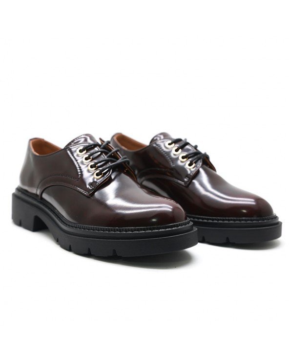 CHAUSSURES À LACETS – BORDEAU