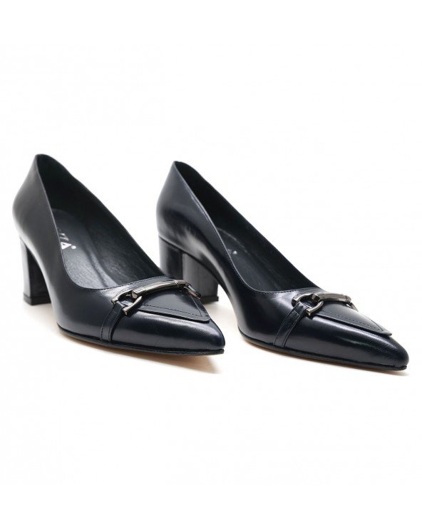 CHAUSSURES EN CUIR – NOIR